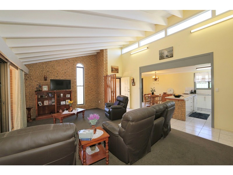 1 Grier Street, Kepnock QLD 4670