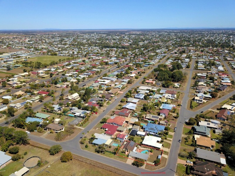 1 Grier Street, Kepnock QLD 4670