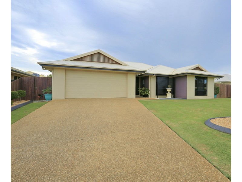 62 Maike Street, Kalkie QLD 4670