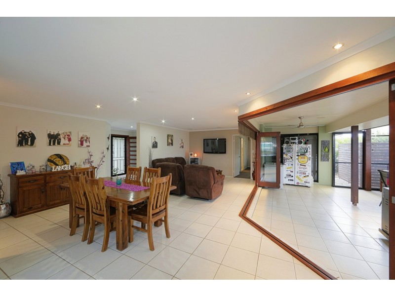 62 Maike Street, Kalkie QLD 4670
