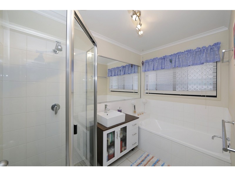 62 Maike Street, Kalkie QLD 4670