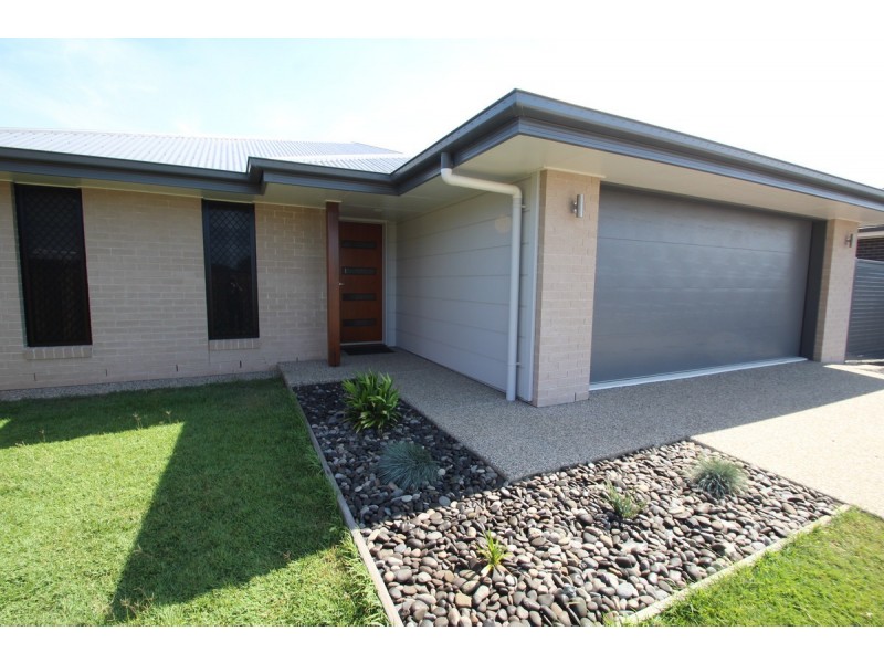 5 Venezia Court, Ashfield QLD 4670