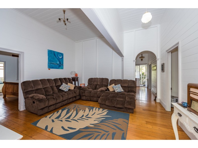 48 Elliott Street, Gin Gin QLD 4671