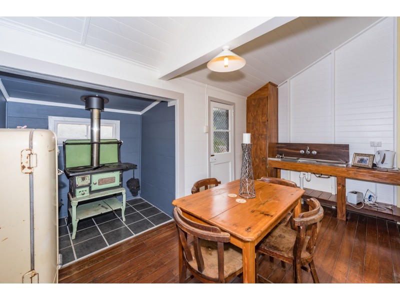 48 Elliott Street, Gin Gin QLD 4671