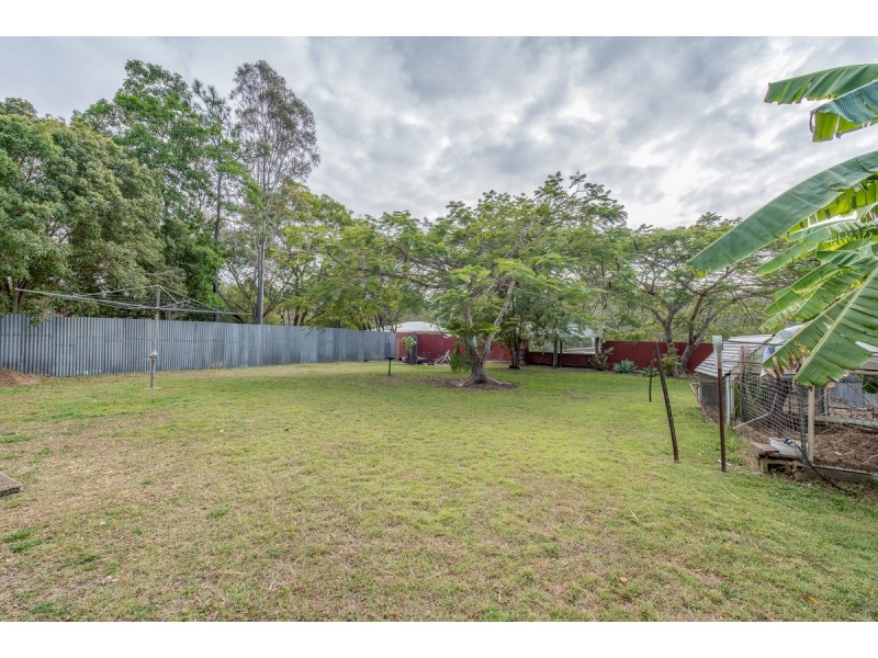 48 Elliott Street, Gin Gin QLD 4671