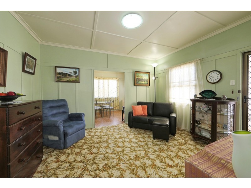 187 Targo Street, Walkervale QLD 4670