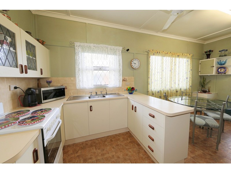 187 Targo Street, Walkervale QLD 4670