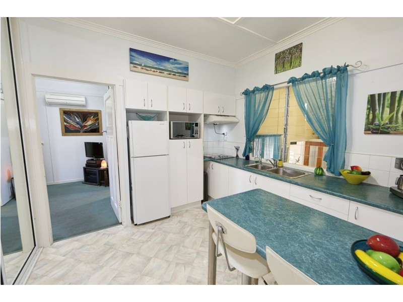 187 Targo Street, Walkervale QLD 4670