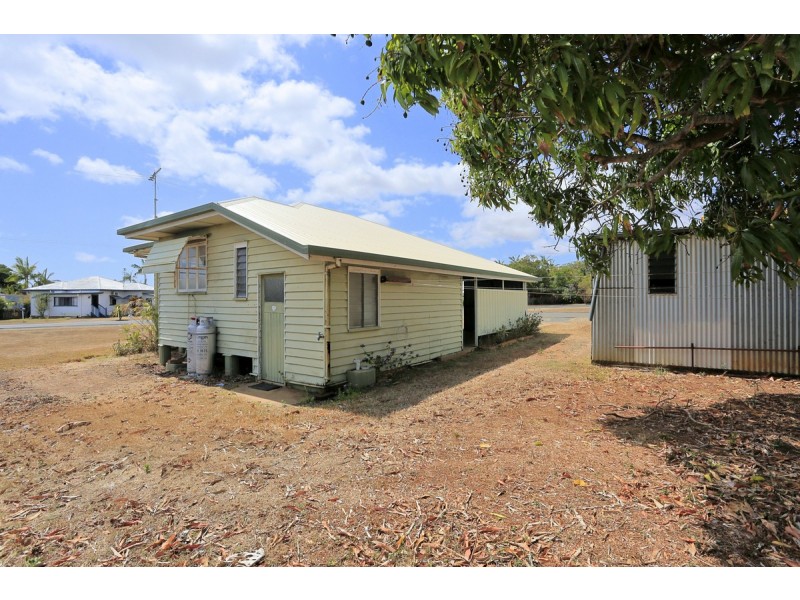 11 Cattermull Street, Svensson Heights QLD 4670