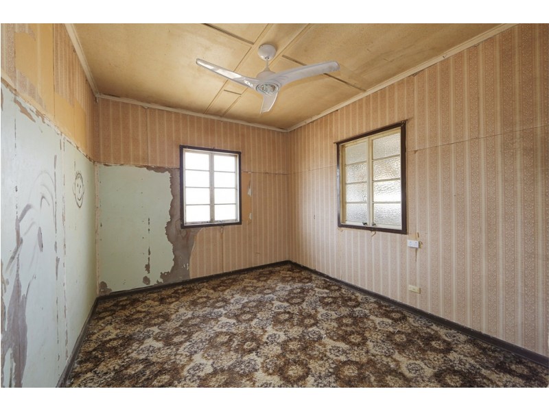 11 Cattermull Street, Svensson Heights QLD 4670