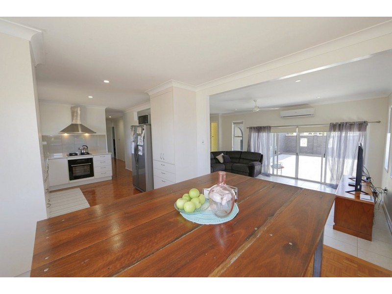 284 Bargara Road, Kalkie QLD 4670