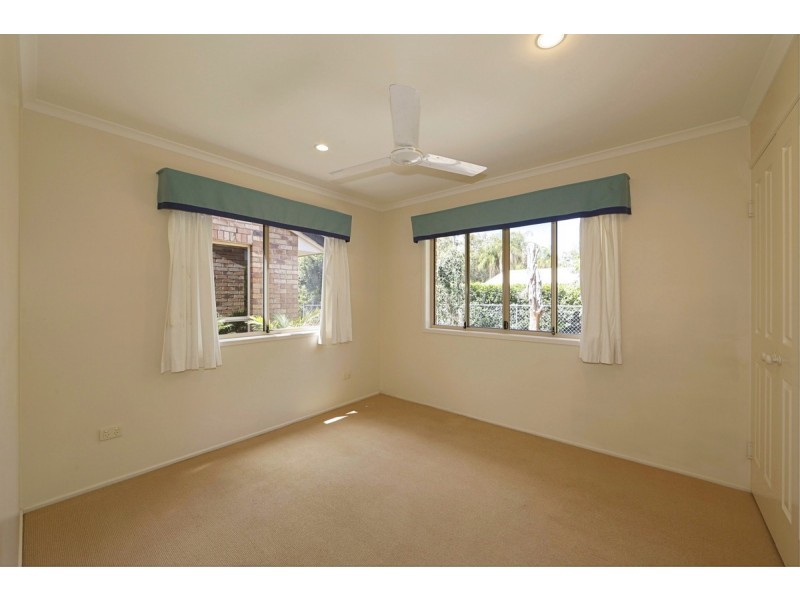 7 Cockatoo Crescent, Gooburrum QLD 4670