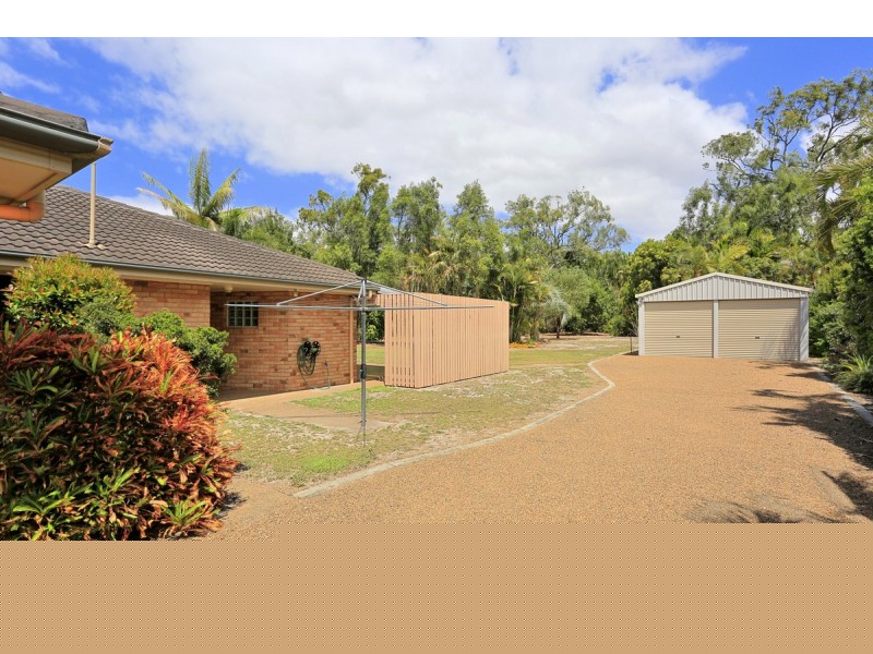 7 Cockatoo Crescent, Gooburrum QLD 4670