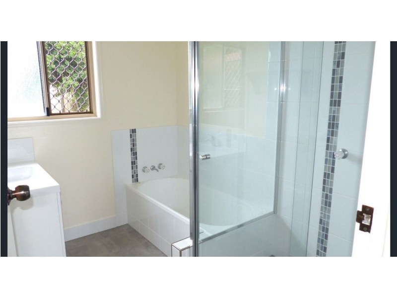 43 Heaps Street, Avenell Heights QLD 4670