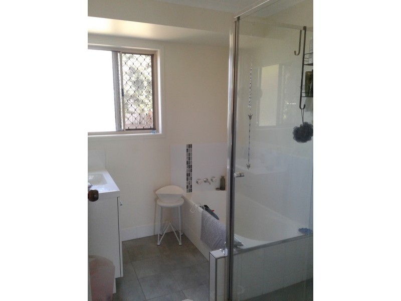 43 Heaps Street, Avenell Heights QLD 4670