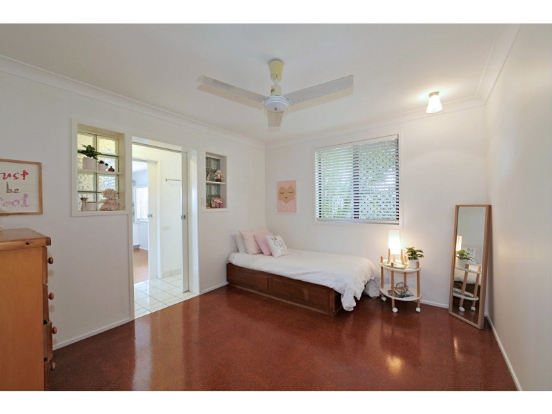 4 Shailers Circuit, Thabeban QLD 4670