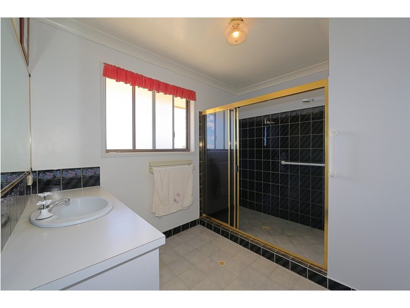 128 Gooburrum Road, Gooburrum QLD 4670