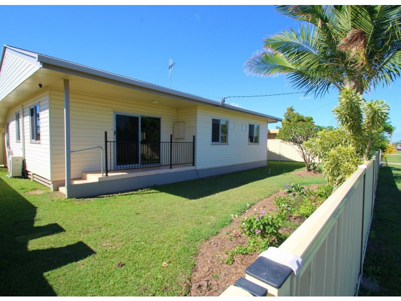 21 Avenell Street, Avenell Heights QLD 4670