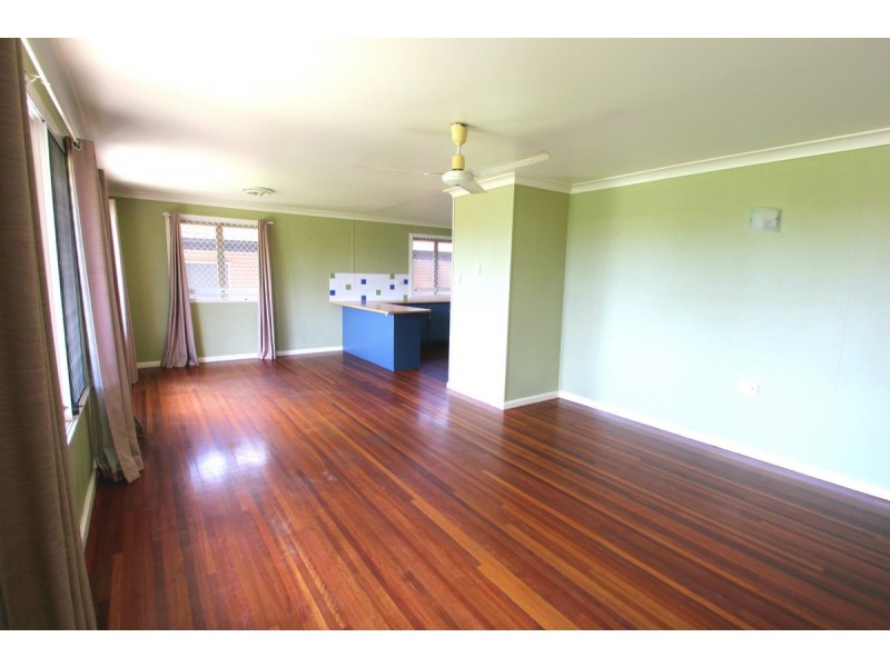 14 Child Street, Svensson Heights QLD 4670