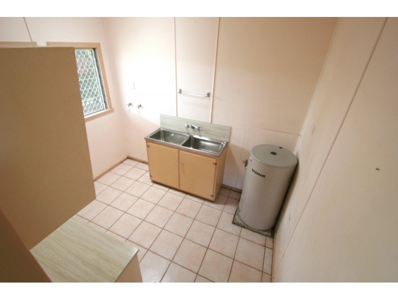 14 Child Street, Svensson Heights QLD 4670