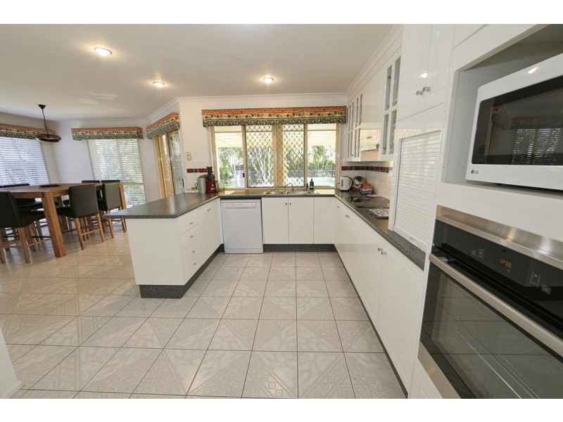 41 Durdins Road, Bargara QLD 4670