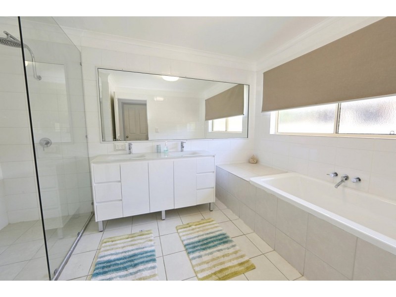 41 Durdins Road, Bargara QLD 4670