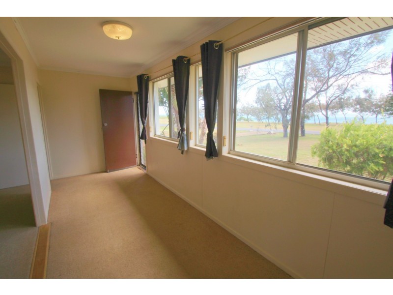 134 Esplanade, Elliott Heads QLD 4670