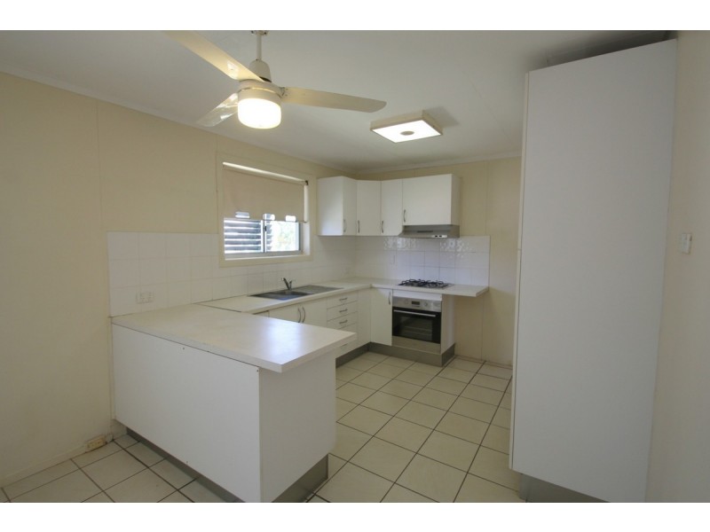 134 Esplanade, Elliott Heads QLD 4670