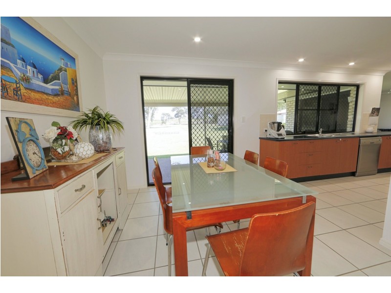 40 Arcadia Drive, Branyan QLD 4670
