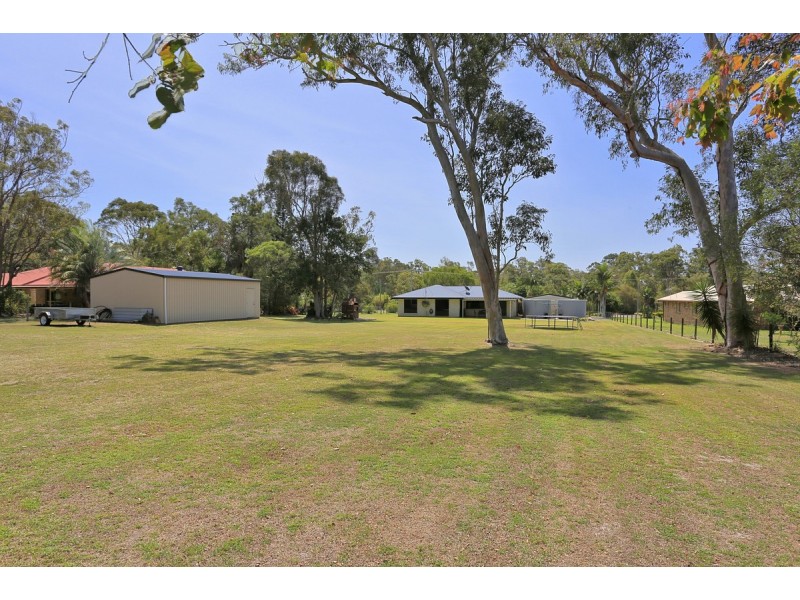 40 Arcadia Drive, Branyan QLD 4670