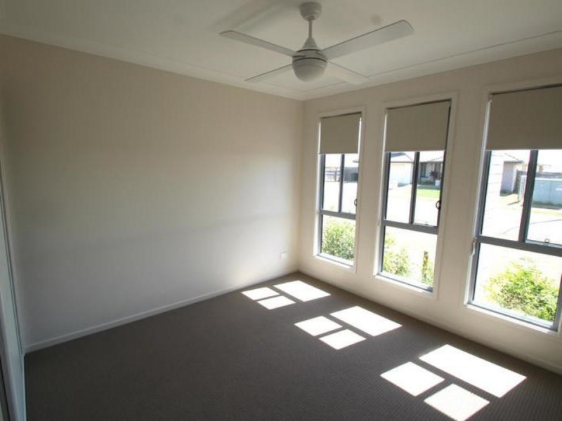 14 Morgan Way, Kalkie QLD 4670