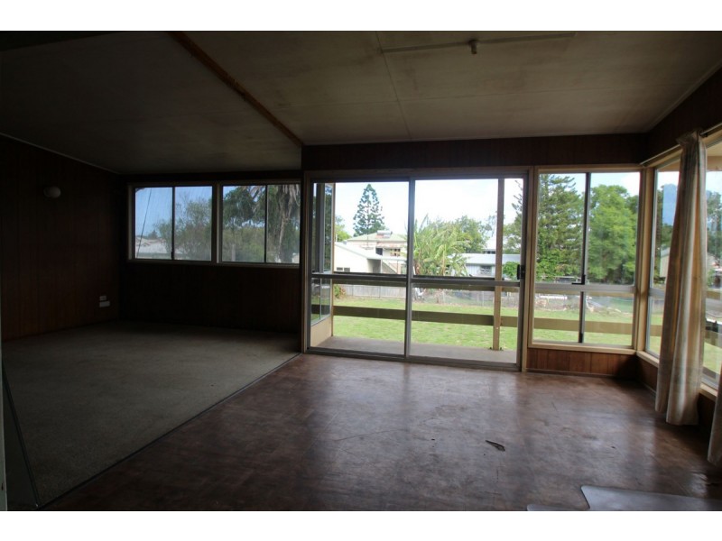 82 Lamb Street, Walkervale QLD 4670