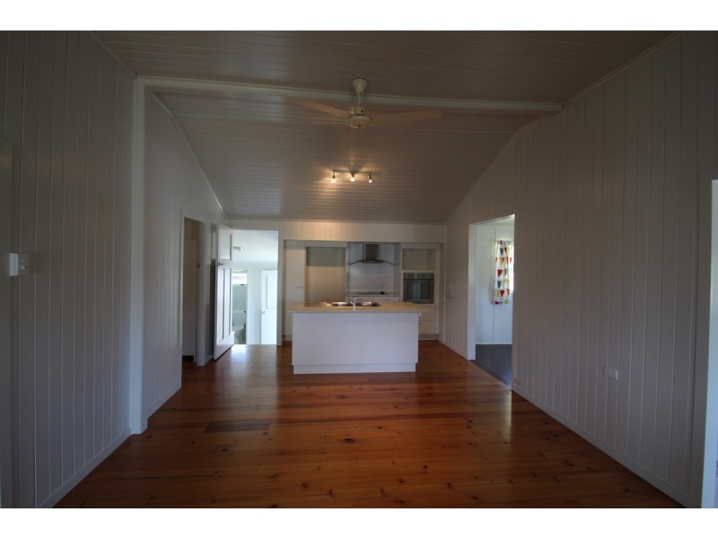 357 Bourbong Street, Millbank QLD 4670