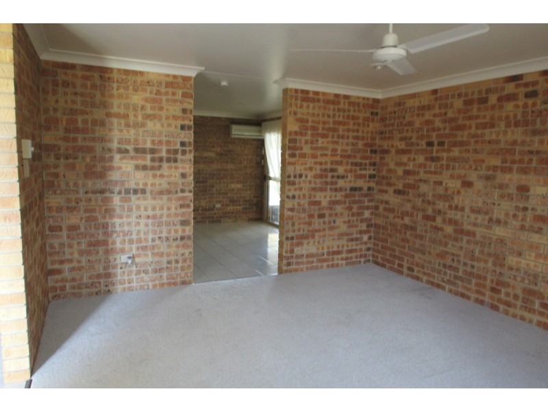 12 Smiths Road, Avoca QLD 4670