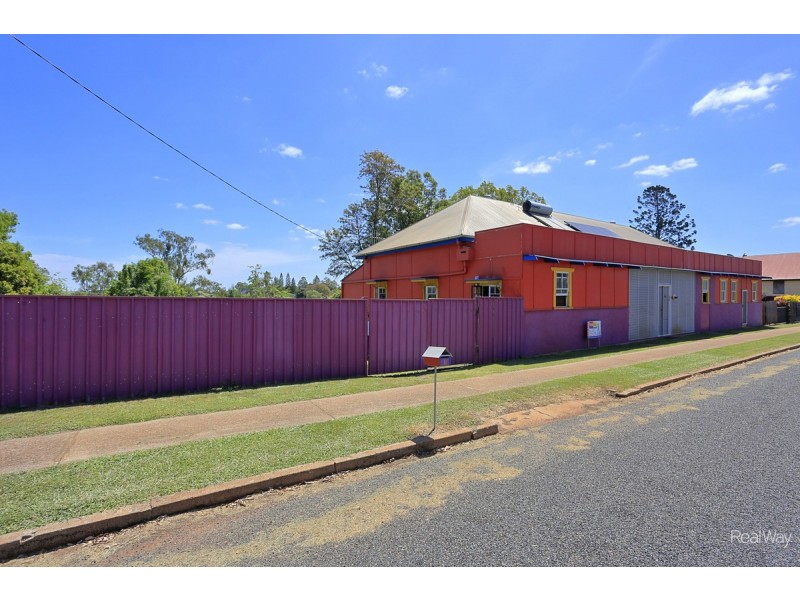 11 Queen Street, Cordalba QLD 4660