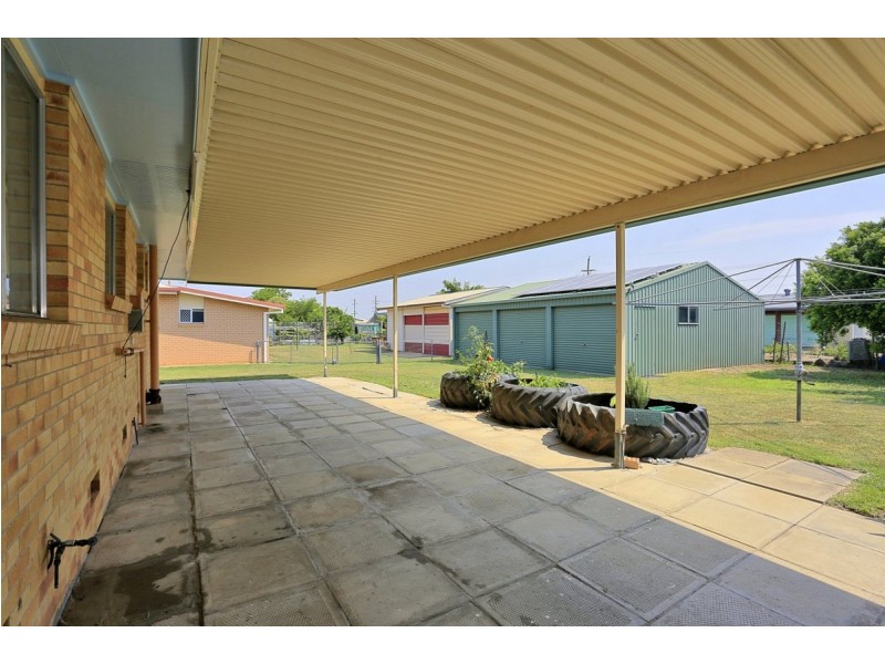 69 Riedy Street, Thabeban QLD 4670