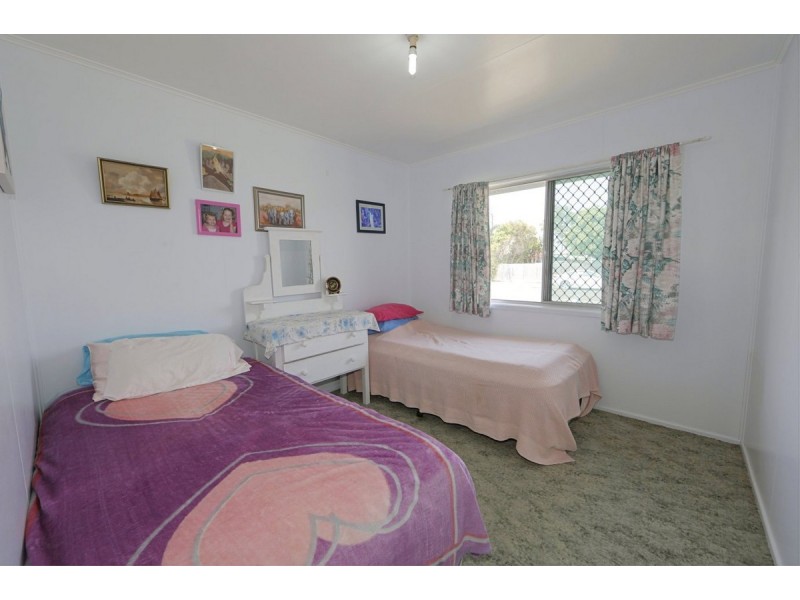 69 Riedy Street, Thabeban QLD 4670