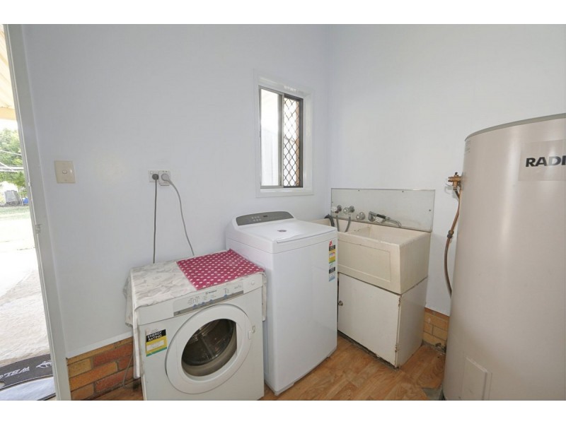 69 Riedy Street, Thabeban QLD 4670