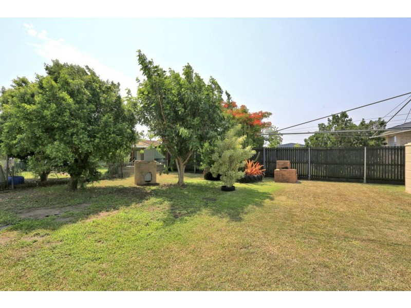 69 Riedy Street, Thabeban QLD 4670