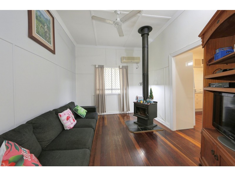 17 Hurst Street, Walkervale QLD 4670