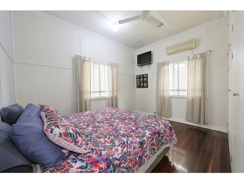 17 Hurst Street, Walkervale QLD 4670