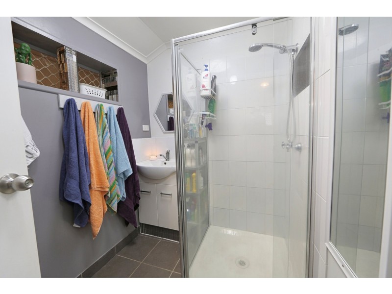 17 Hurst Street, Walkervale QLD 4670