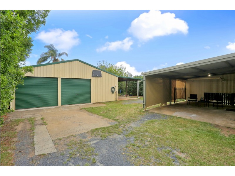 17 Hurst Street, Walkervale QLD 4670