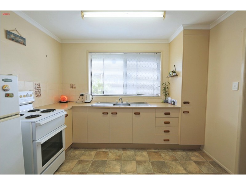 7 Sydney Street, Kepnock QLD 4670