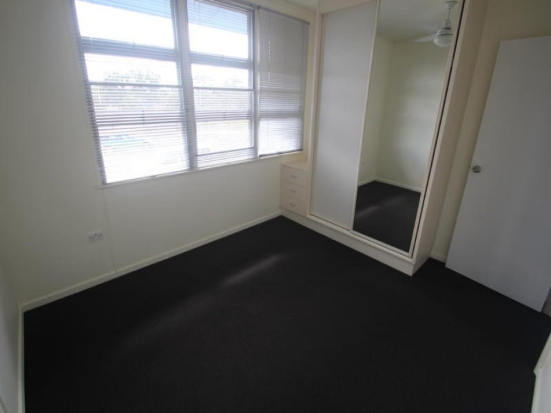 1 Grimstead Street, Bundaberg West QLD 4670