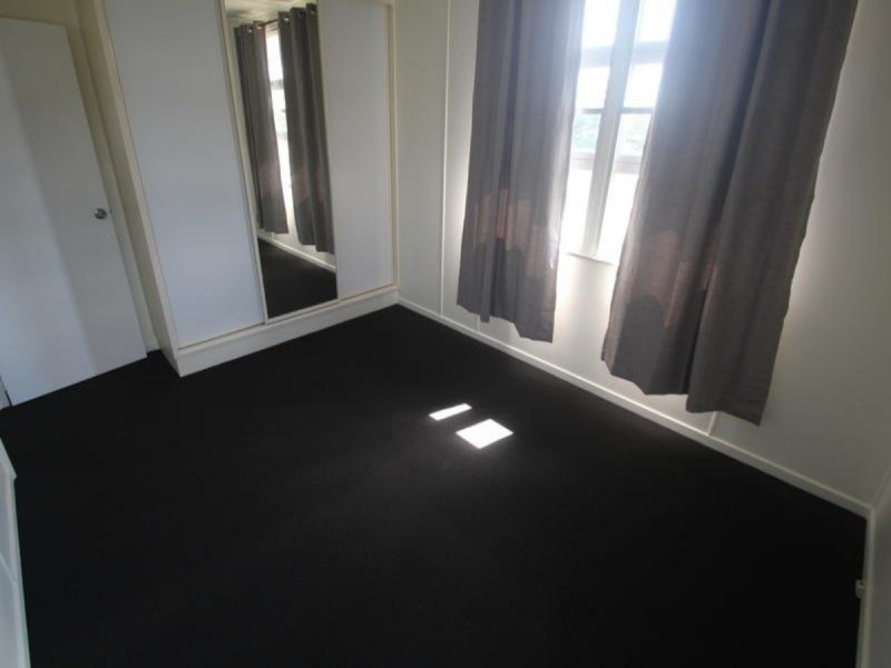 1 Grimstead Street, Bundaberg West QLD 4670