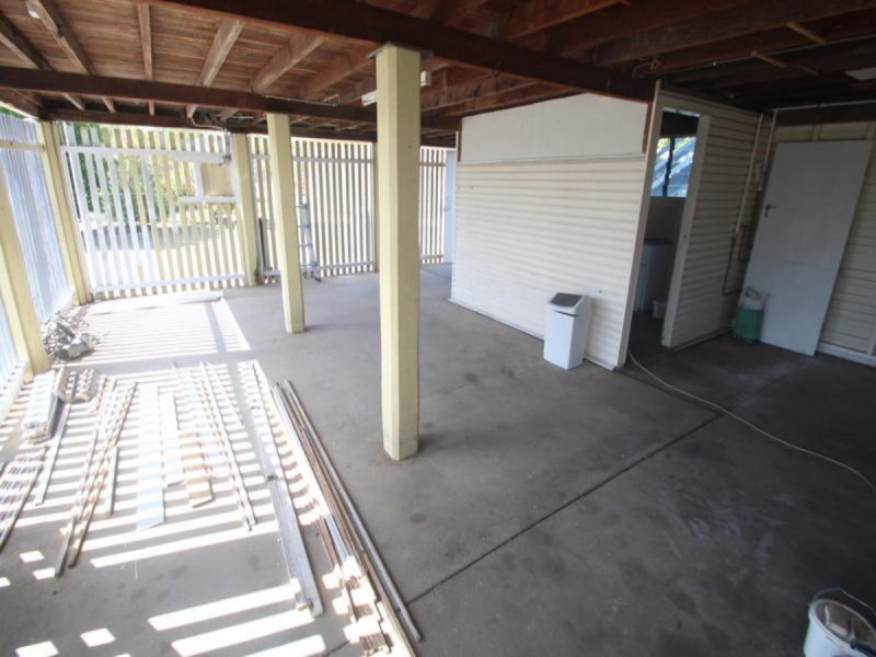 1 Grimstead Street, Bundaberg West QLD 4670