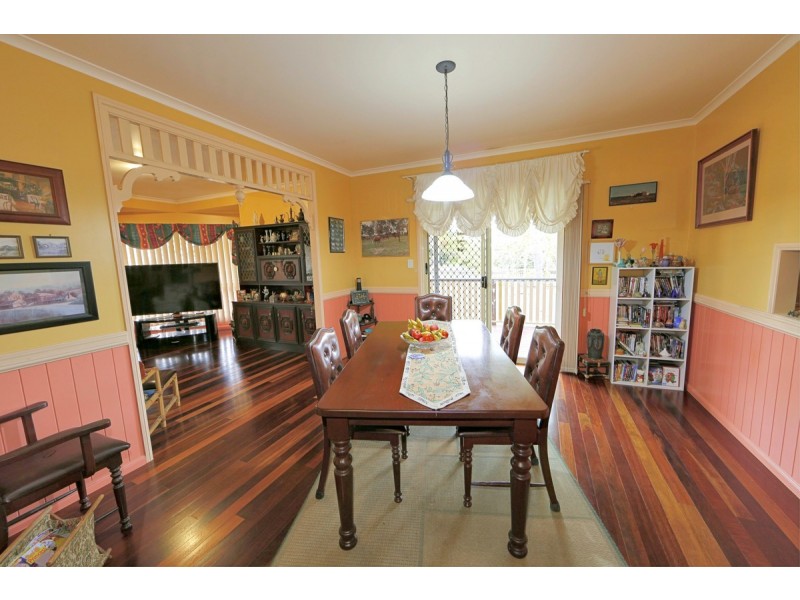 4 Pinto Avenue, Branyan QLD 4670