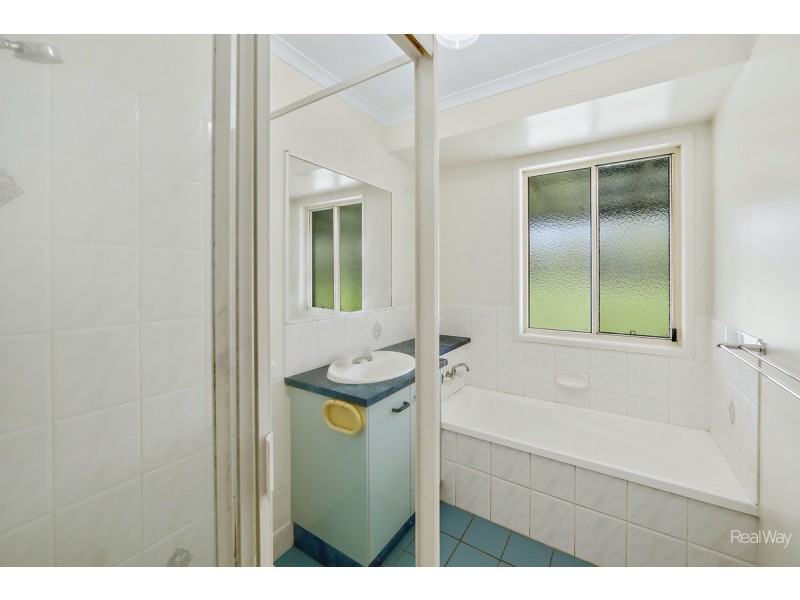 141 Avondale Road, Avondale QLD 4670