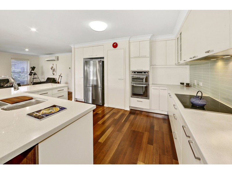 107 Davidson Street, Bargara QLD 4670
